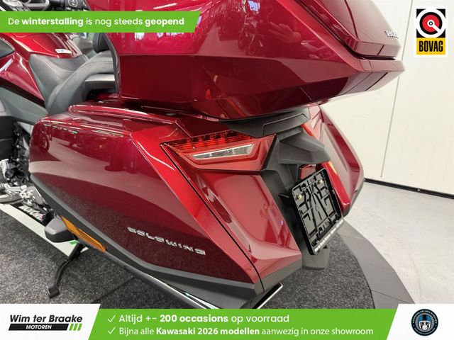 honda - gl-1800-goldwing-c-abs