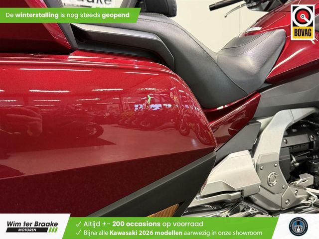 honda - gl-1800-goldwing-c-abs