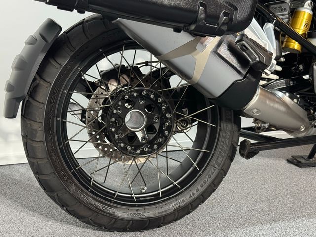 bmw - r-1250-gs-40-years-gs-edition