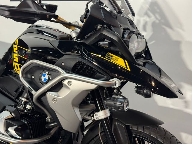 bmw - r-1250-gs-40-years-gs-edition