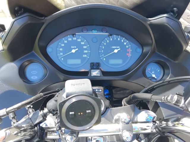 honda - cbf-600-s-abs