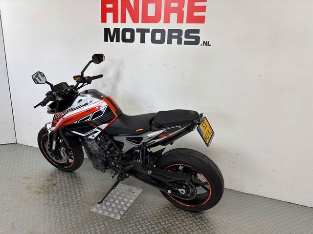 ktm - 790-duke