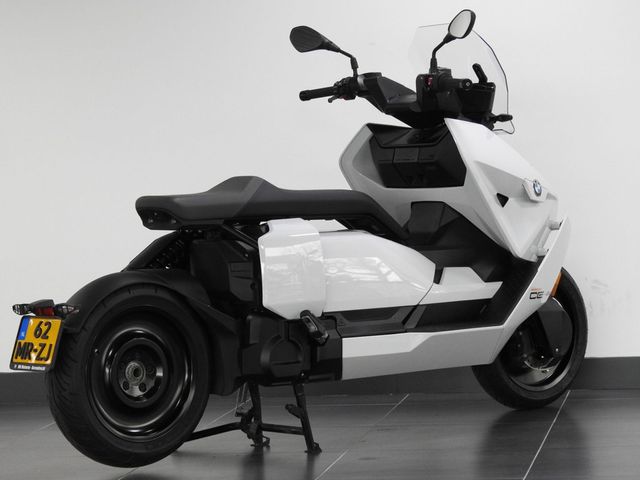 bmw - ce-04