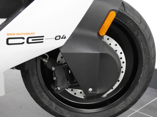 bmw - ce-04