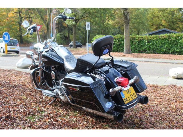 harley-davidson - road-king-flhr