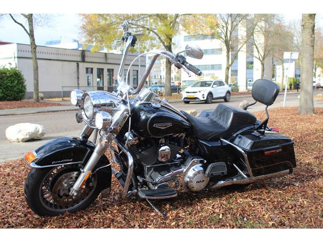 harley-davidson - road-king-flhr