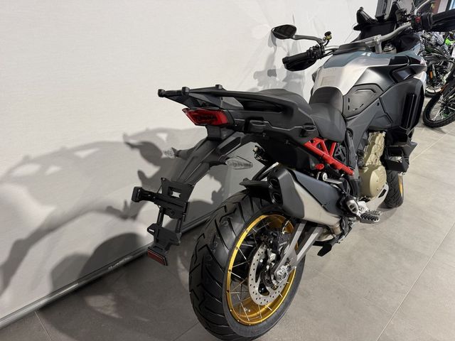 ducati - multistrada-v4