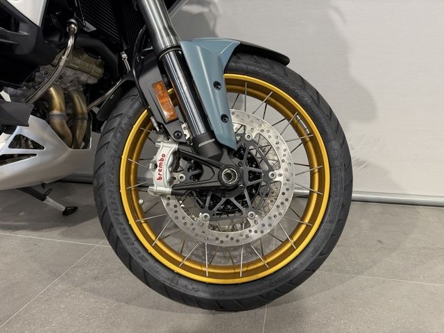 ducati - multistrada-v4