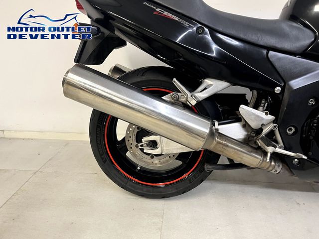 honda - cbr-1100--xx-super-blackbird