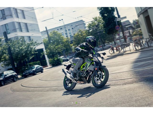 kawasaki - z125