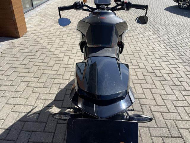 ktm - 1290-super-duke-r