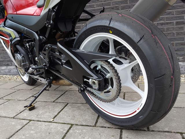 suzuki - gsx-r-1000-r