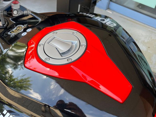 aprilia - tuono-457