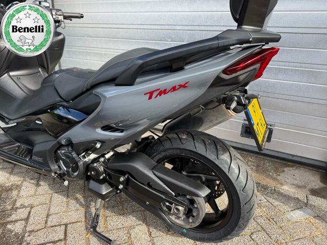 yamaha - tmax-tech-max-560