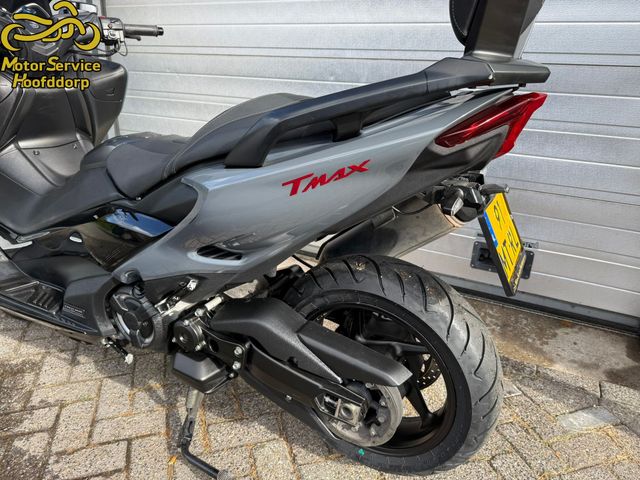 yamaha - tmax-tech-max-560