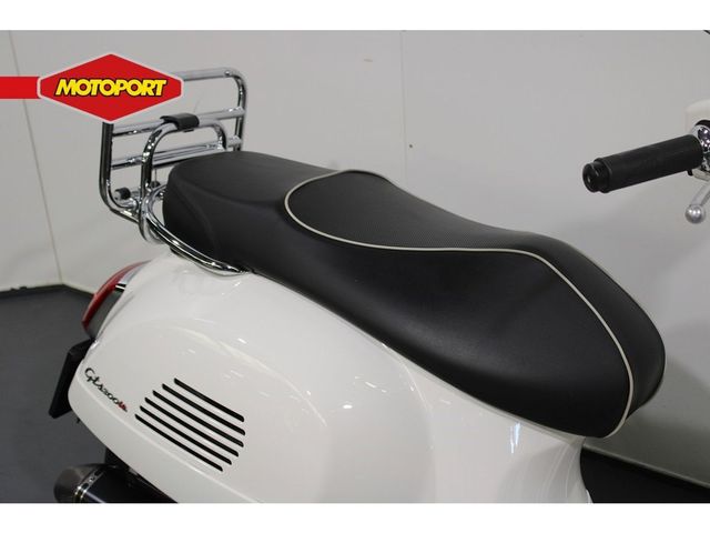 vespa - gts-300