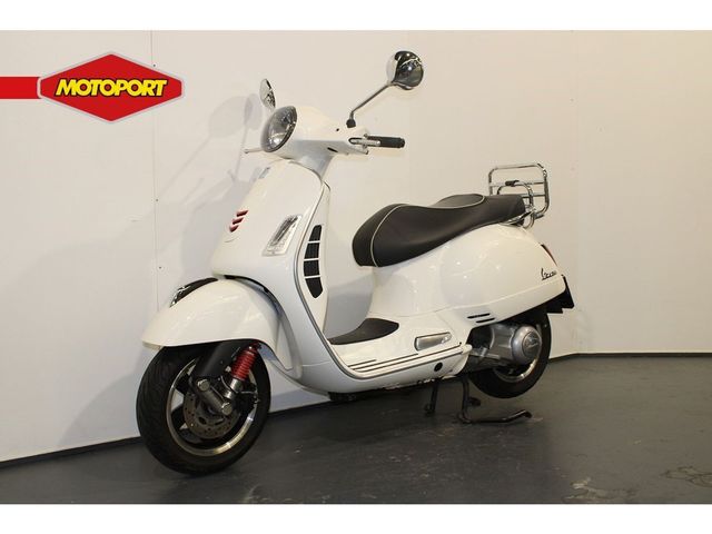 vespa - gts-300