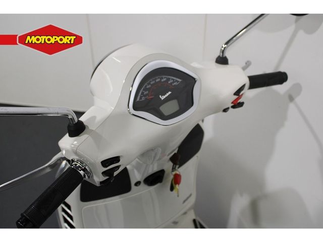 vespa - gts-300