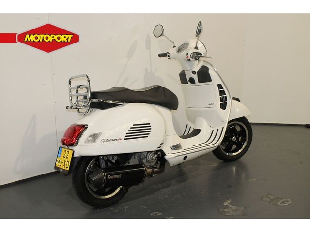 vespa - gts-300