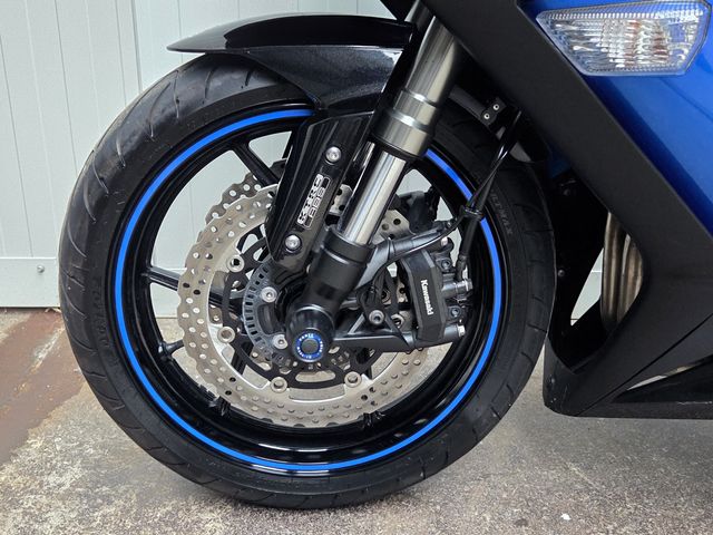 kawasaki - z-1000-sx-tourer-abs