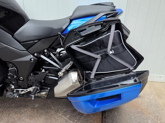 kawasaki - z-1000-sx-tourer-abs