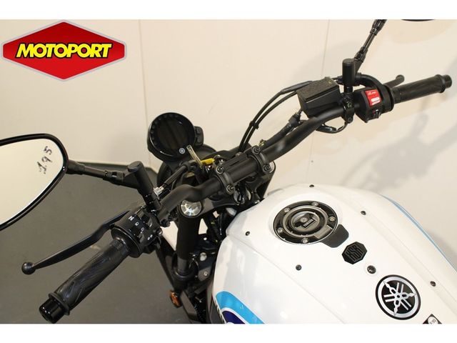 yamaha - xsr-700