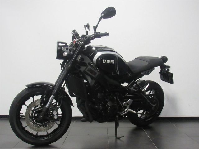 yamaha - xsr-900-abs