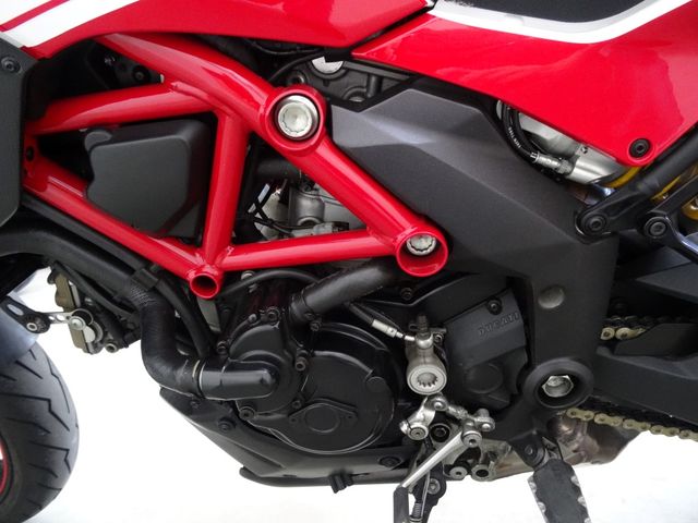 ducati - multistrada-1200-s-pikes-peak