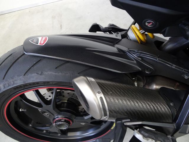 ducati - multistrada-1200-s-pikes-peak