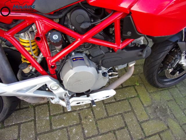 ducati - multistrada-1100