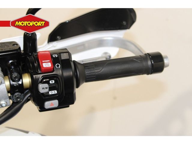 honda - crf-1000-l-africa-twin-dct