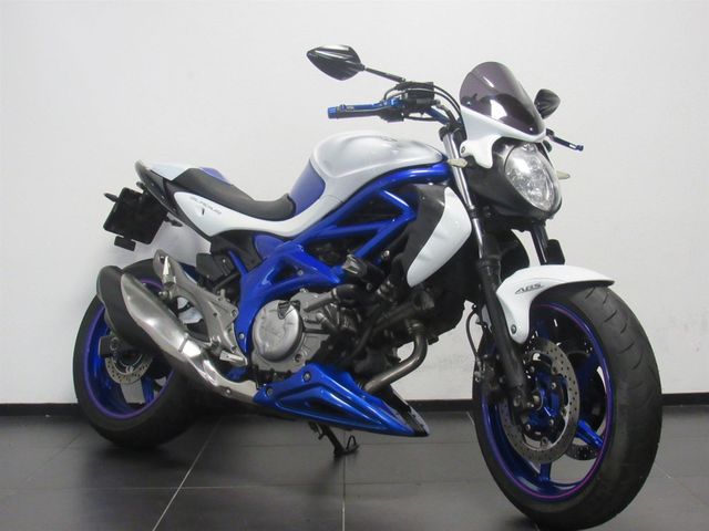 suzuki - gladius
