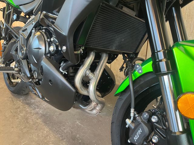 kawasaki - versys-650-abs