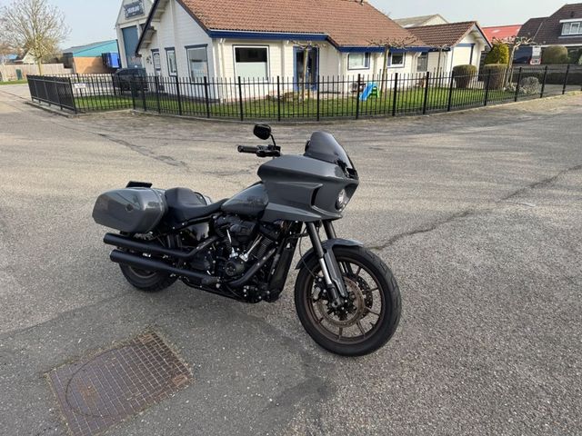 harley-davidson - low-rider-st