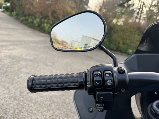 harley-davidson - low-rider-st