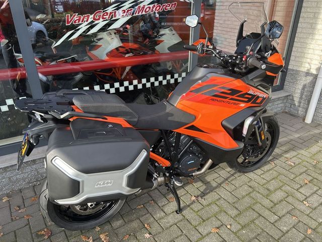 ktm - 1290-super-adventure-s