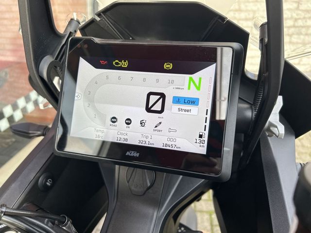 ktm - 1290-super-adventure-s