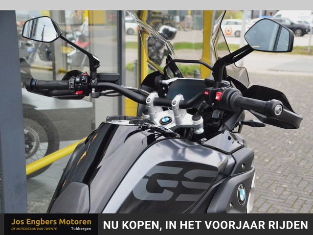 bmw - r-1250-gs-triple-black