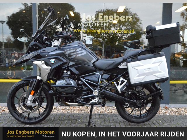 bmw - r-1250-gs-triple-black