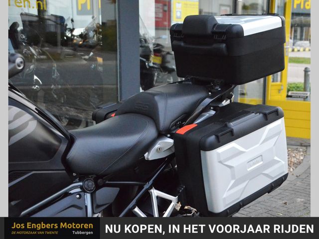 bmw - r-1250-gs-triple-black