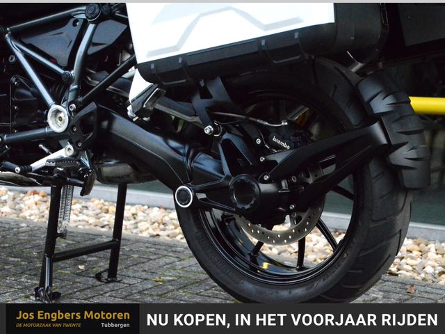 bmw - r-1250-gs-triple-black
