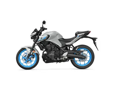 YAMAHA MT 03 – foto 4