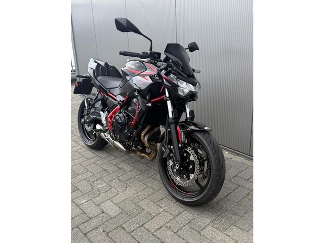 kawasaki - z650