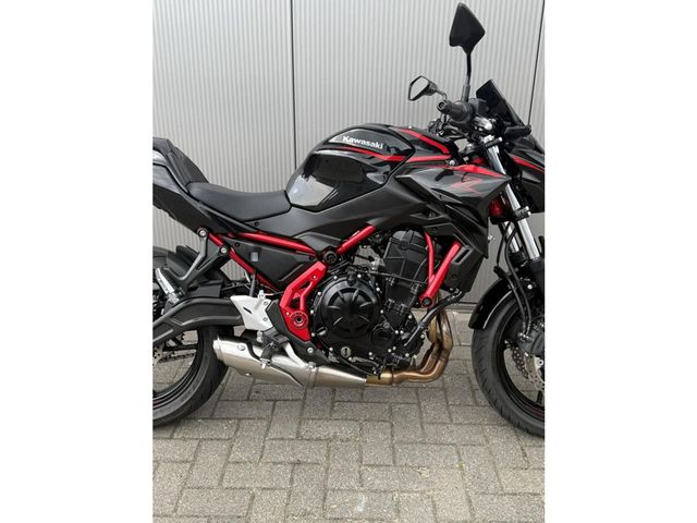 kawasaki - z650