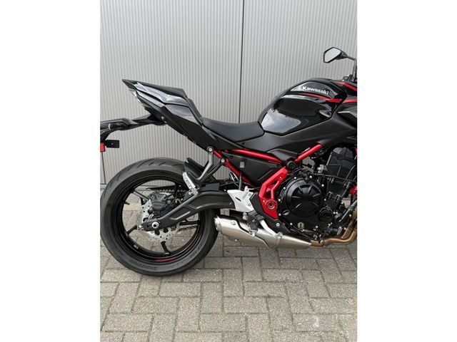 kawasaki - z650