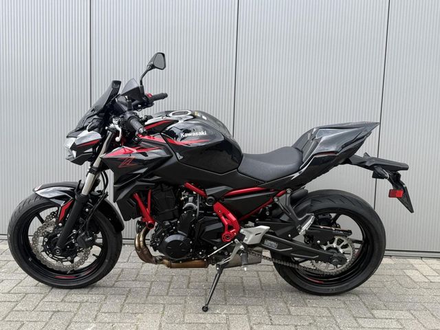 kawasaki - z650