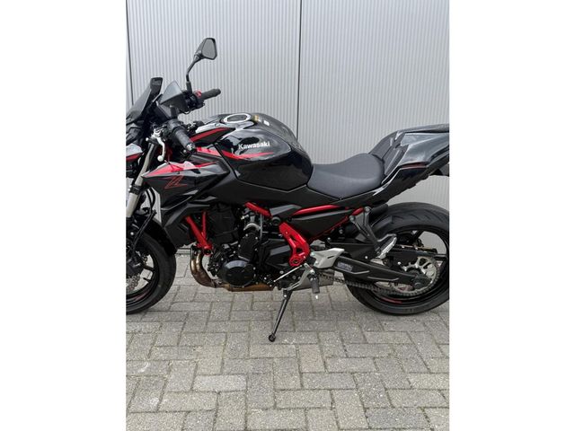 kawasaki - z650