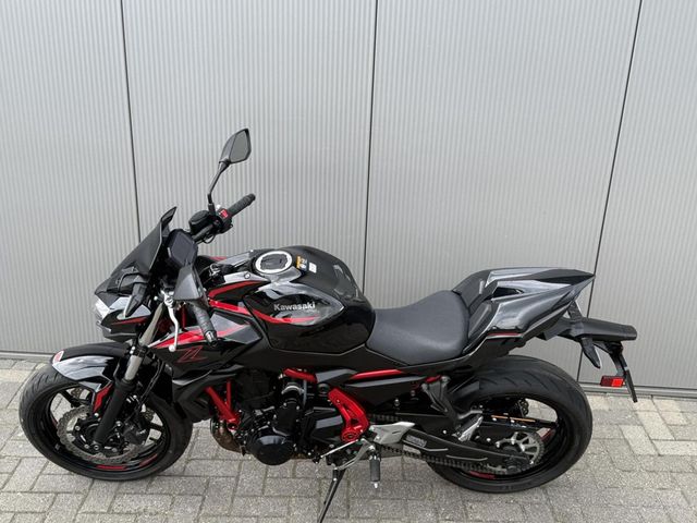 kawasaki - z650