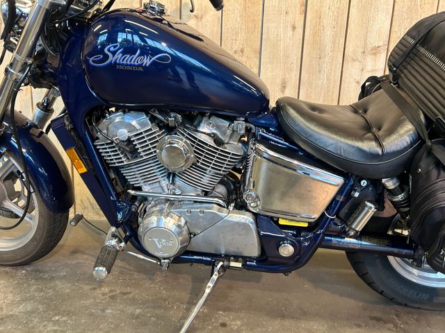 honda - vt-1100-c-shadow