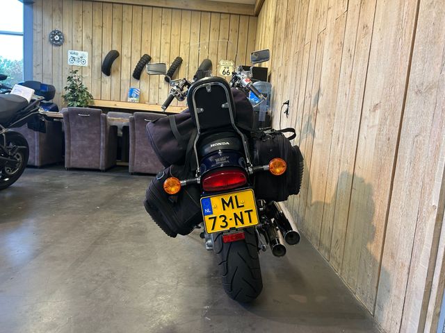 honda - vt-1100-c-shadow